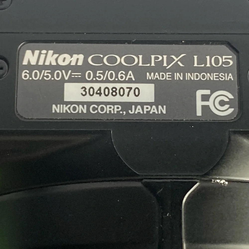 Nikon Coolpix L105 Digital Camera Black - Tested & Working